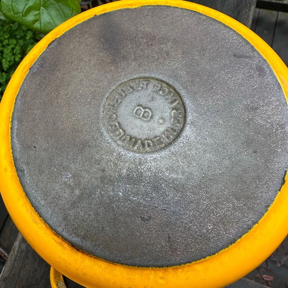 Vintage Marigold Le Creuset Dutch Oven, 2-Quart Enameled Cast Iron